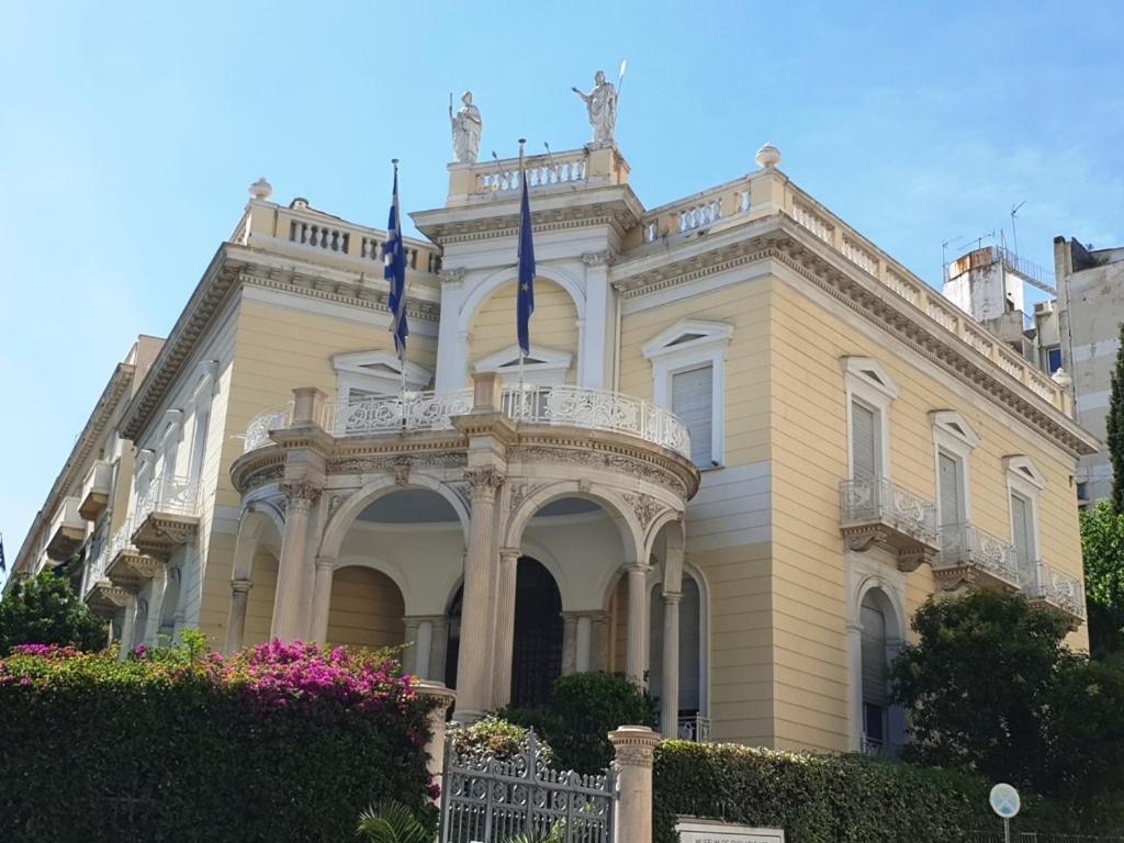 Ferienwohnung Mandra Living-Kolonaki Athen Exterior foto